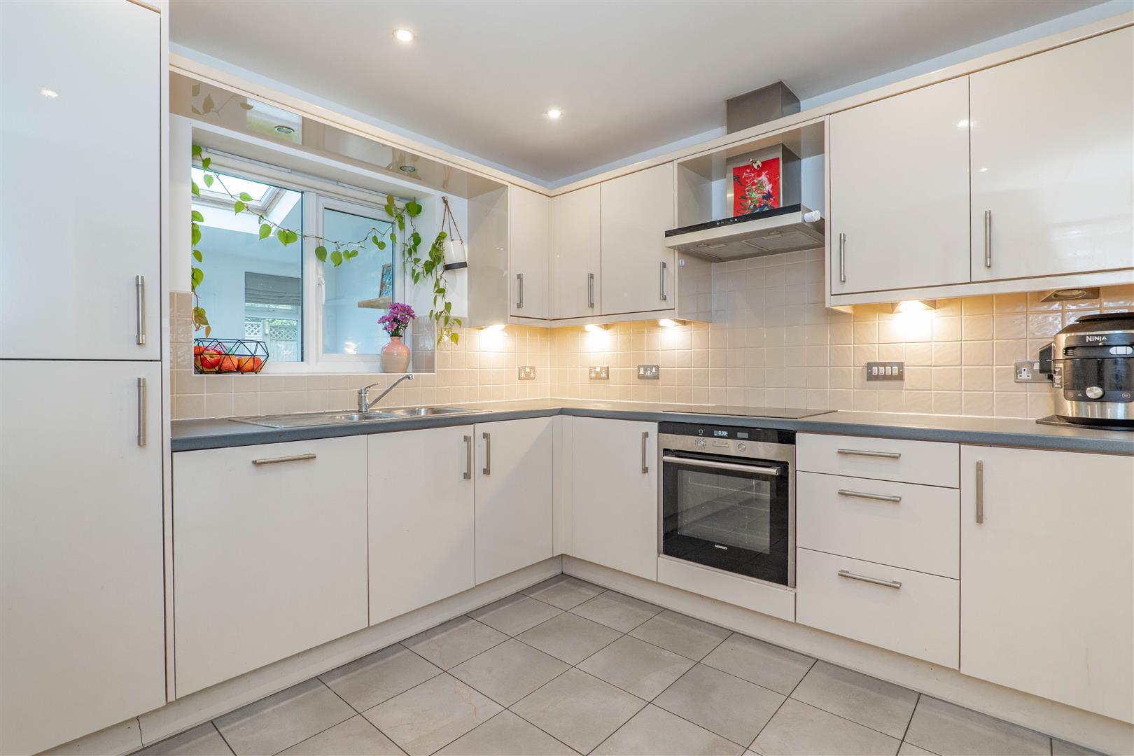4 bed property in Blossom Grove, Chorley